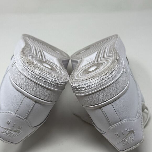 Nike Air Force 1 '07 Low Womens 9.5 Triple White Leather Athletic Shoes Sneakers - Picture 15 of 16